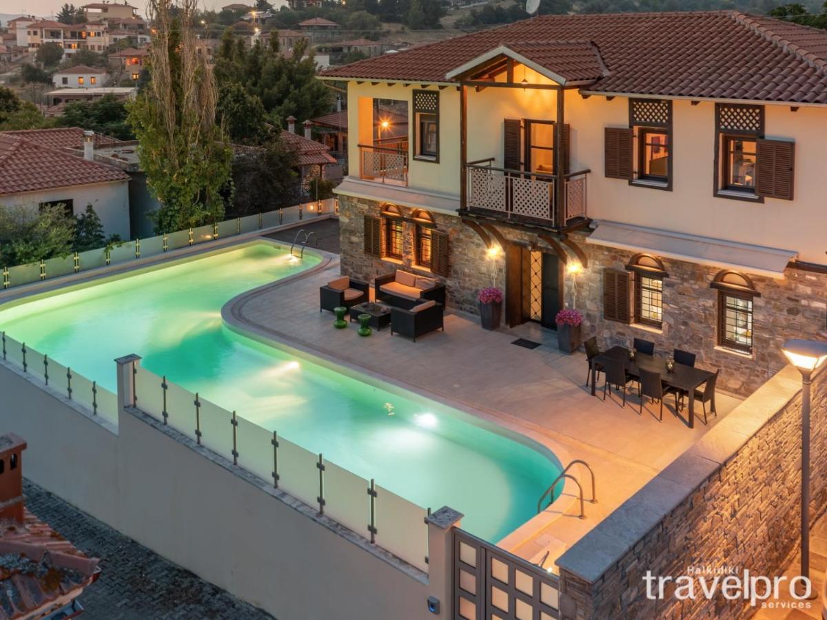 Villa Artemis By Rentalspro - Nikiti Halkidiki Exterior photo